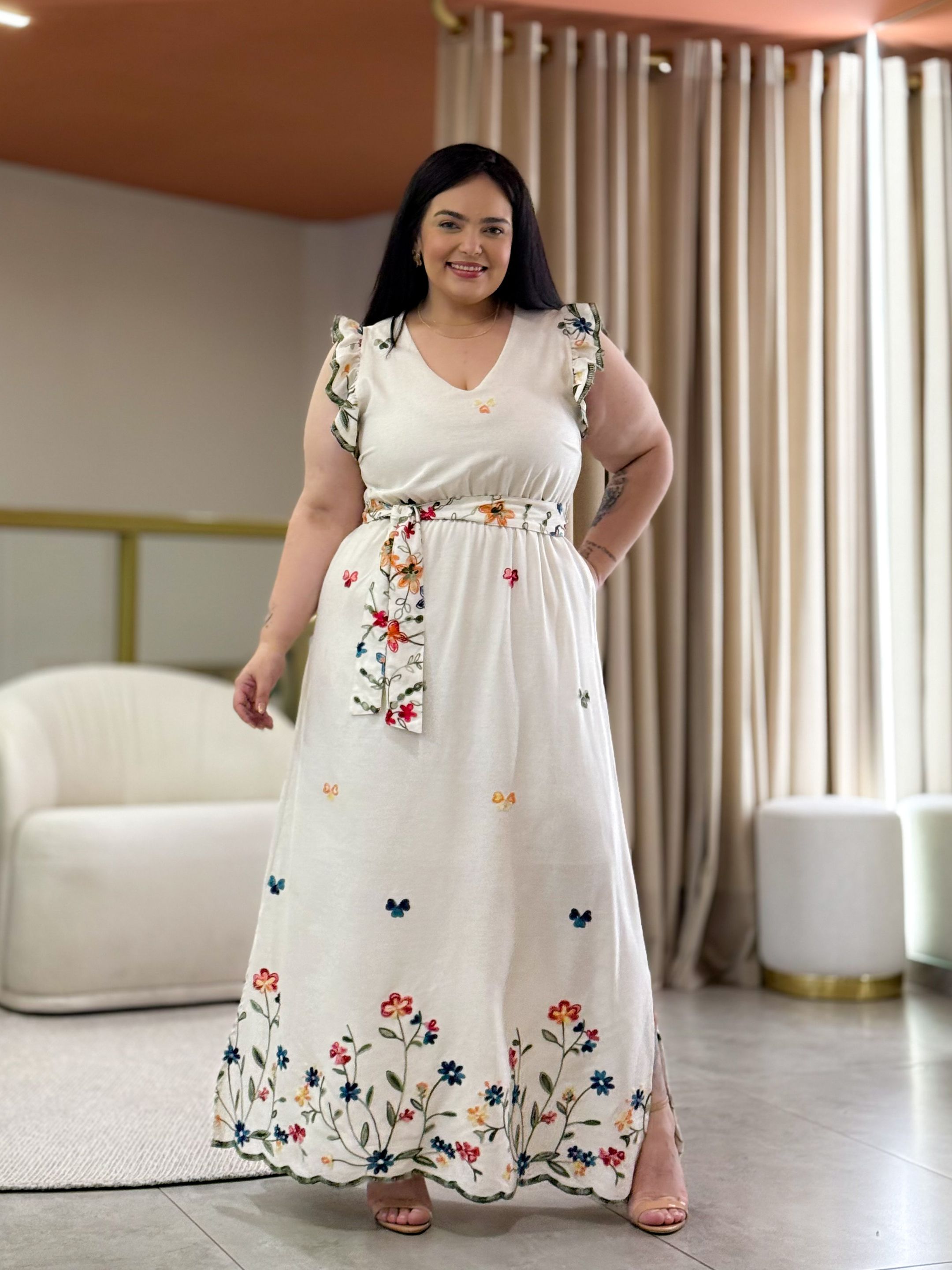 Vestido Plus Tayla Cru Linho