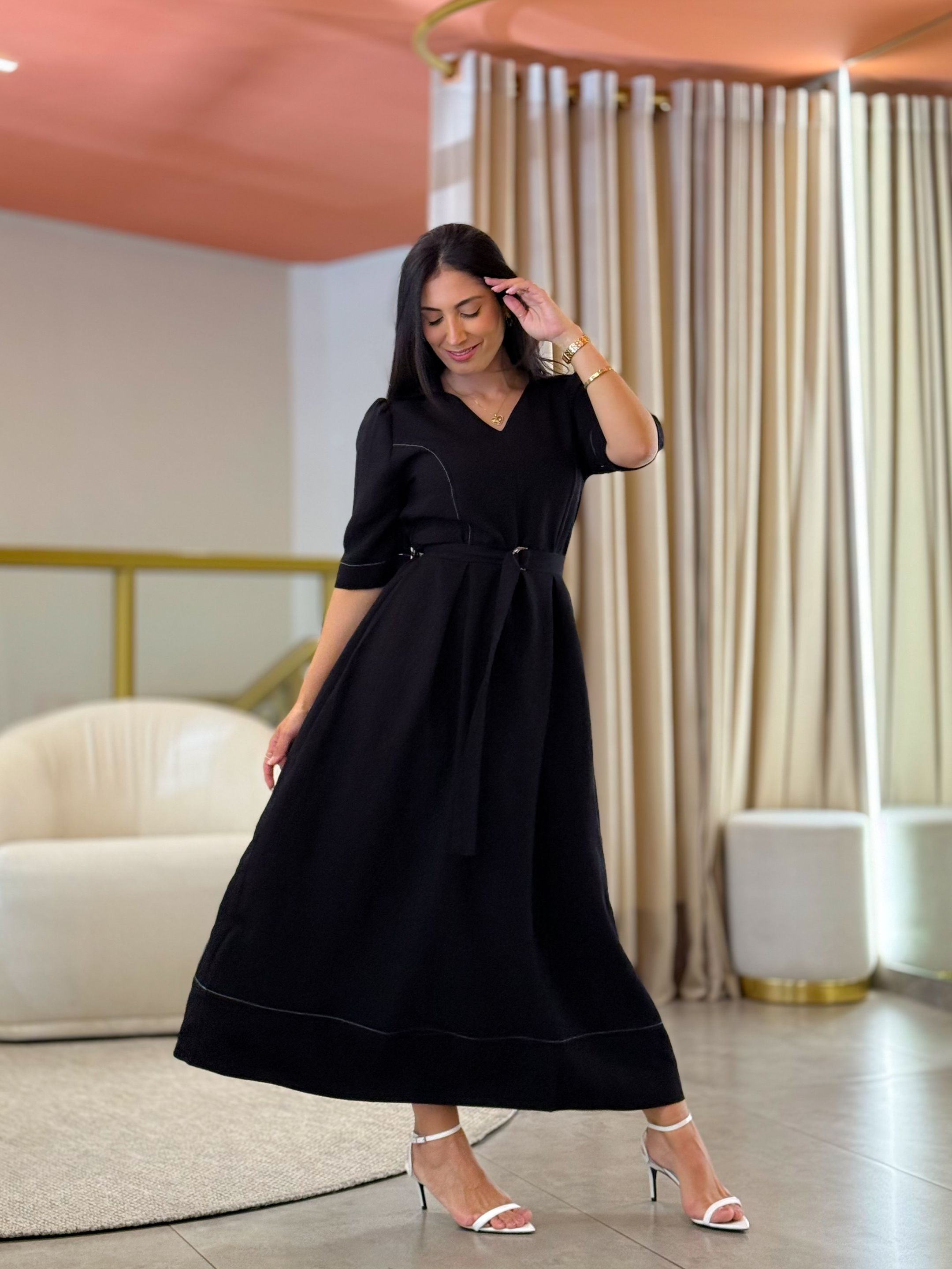 Vestido Nicole Preto
