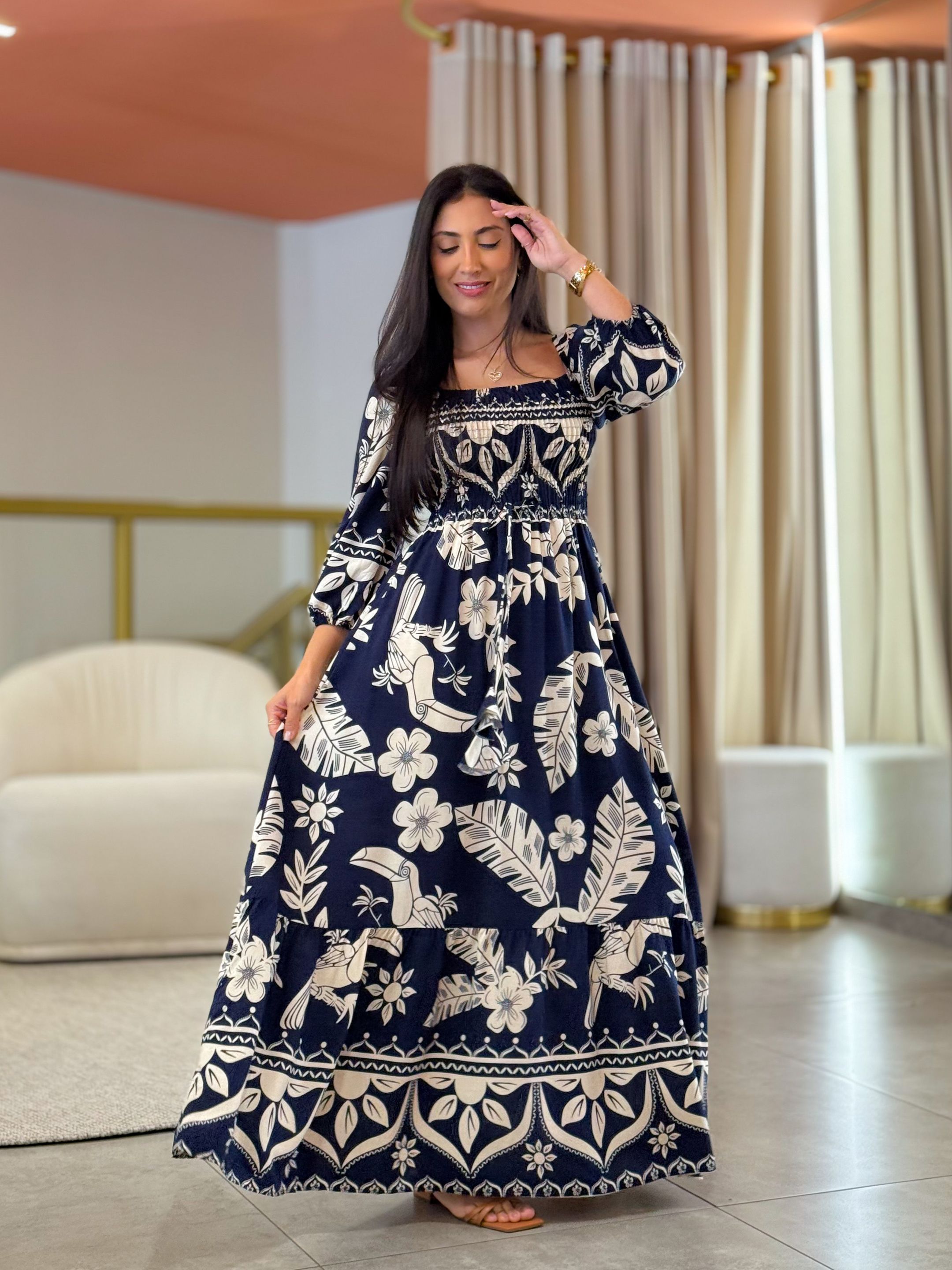 Vestido Paloma Floral Azul Marinho E Branco