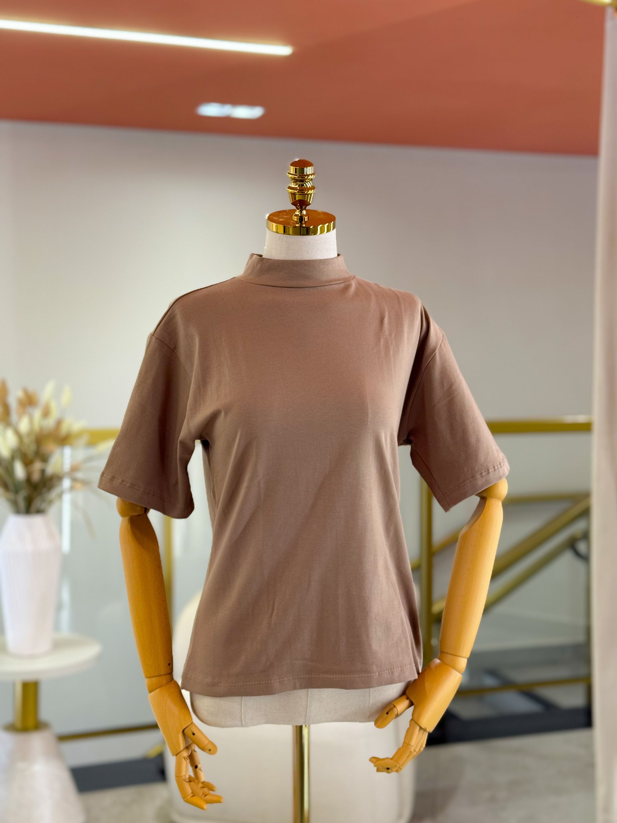 Blusa Betina Capuccino - Por Katia Vilar Moda Clássica 