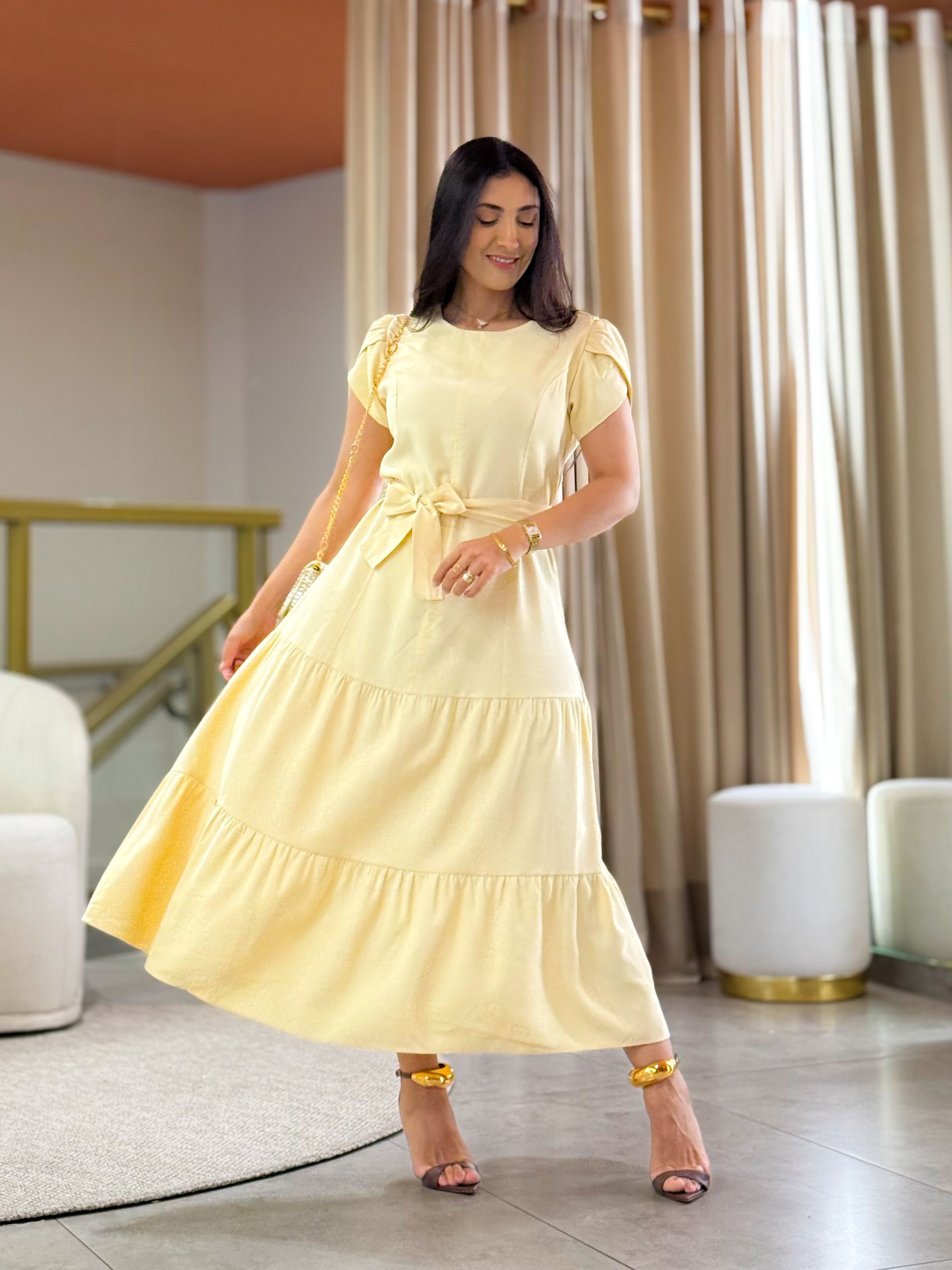 Vestido Livia Amarelo - Por Katia Vilar Moda Clássica 