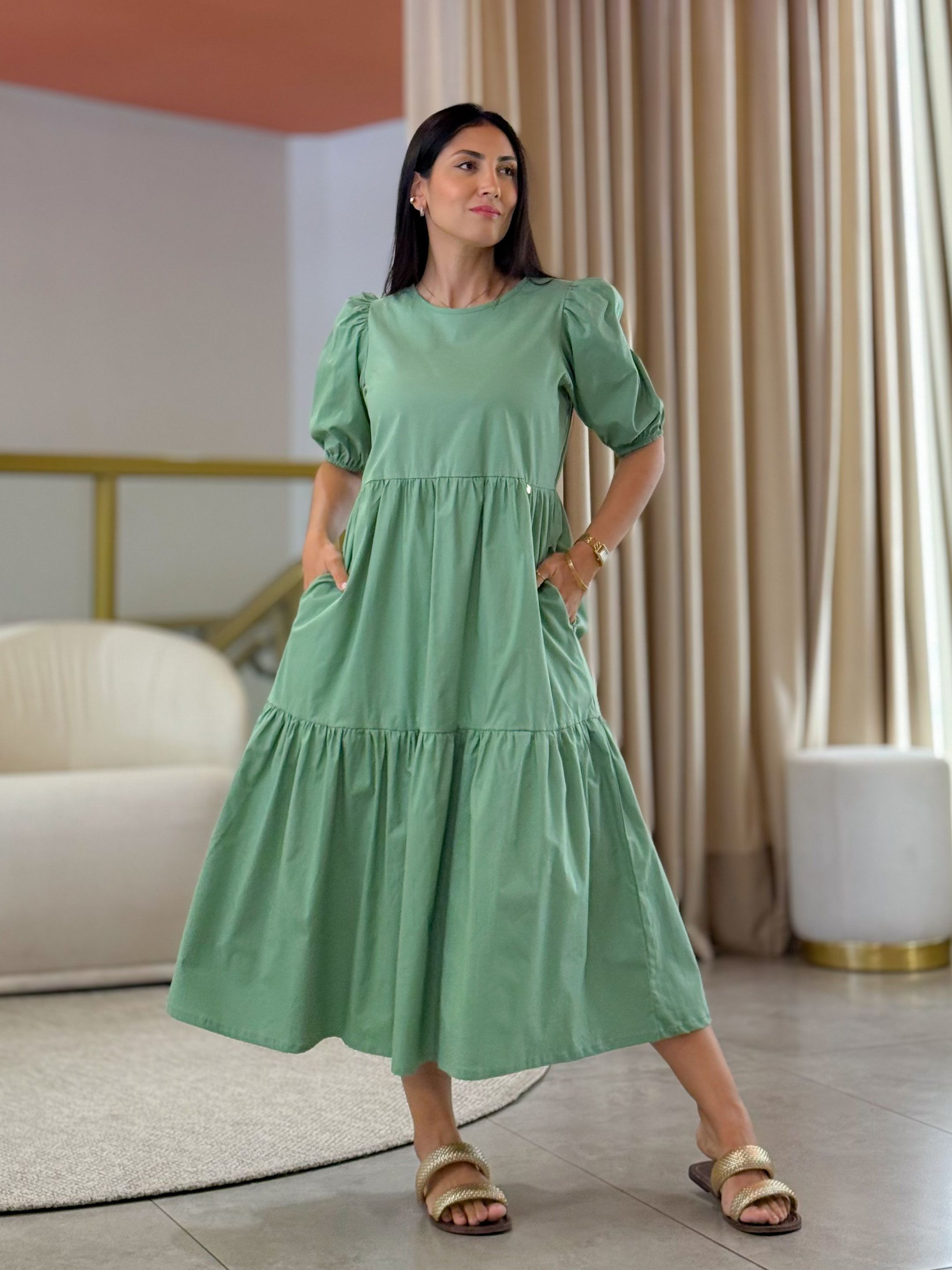 Vestido Zara Verde - Por Katia Vilar Moda Clássica 