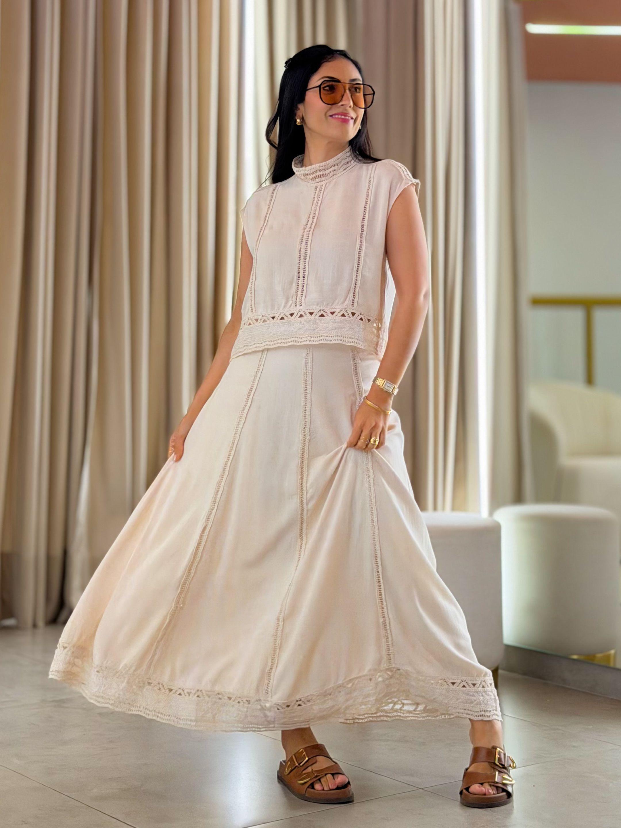 Conjunto Mavi Creme - Por Katia Vilar Moda Clássica 