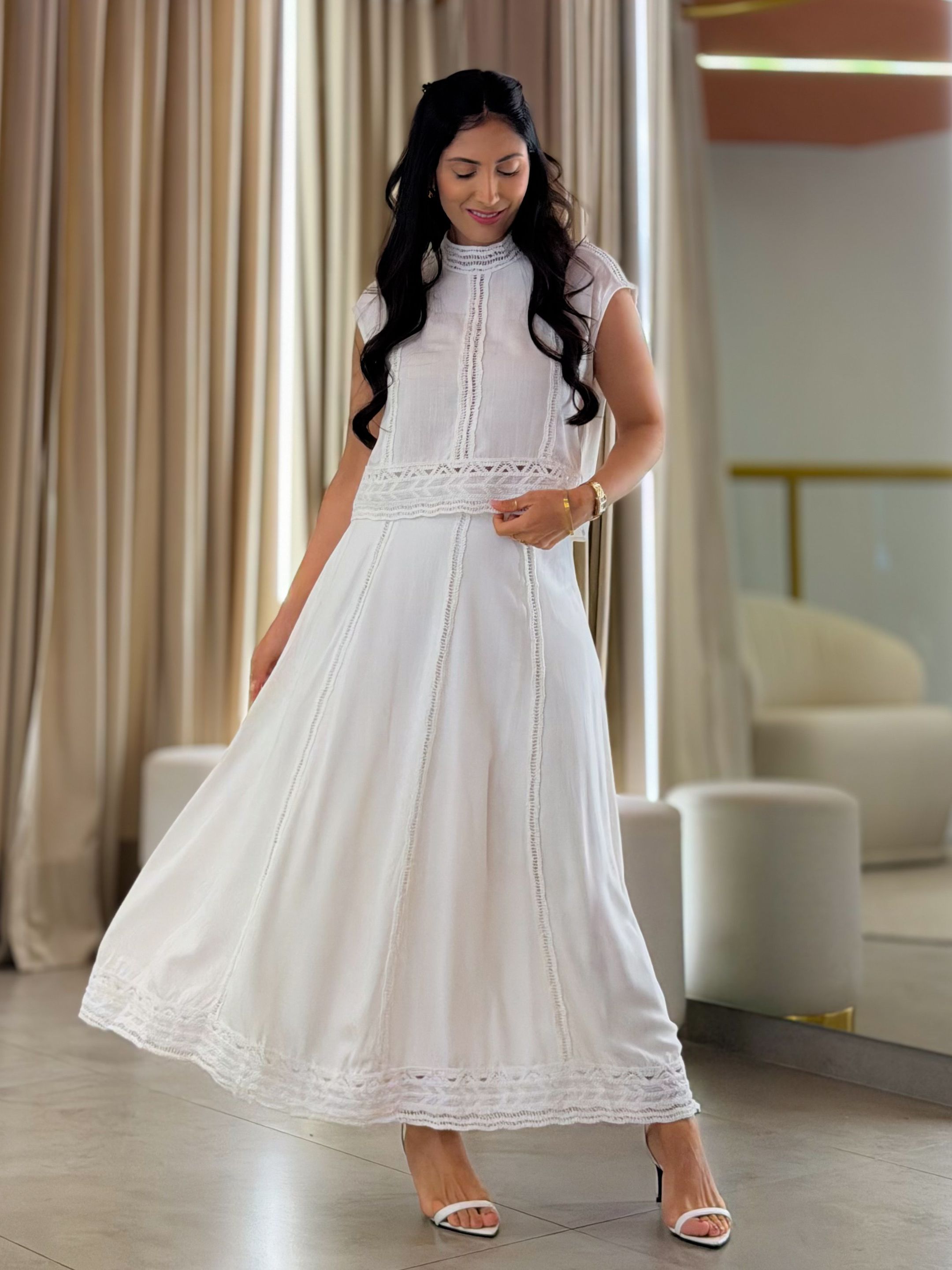 Conjunto Mavi Off White - Por Katia Vilar Moda Clássica 