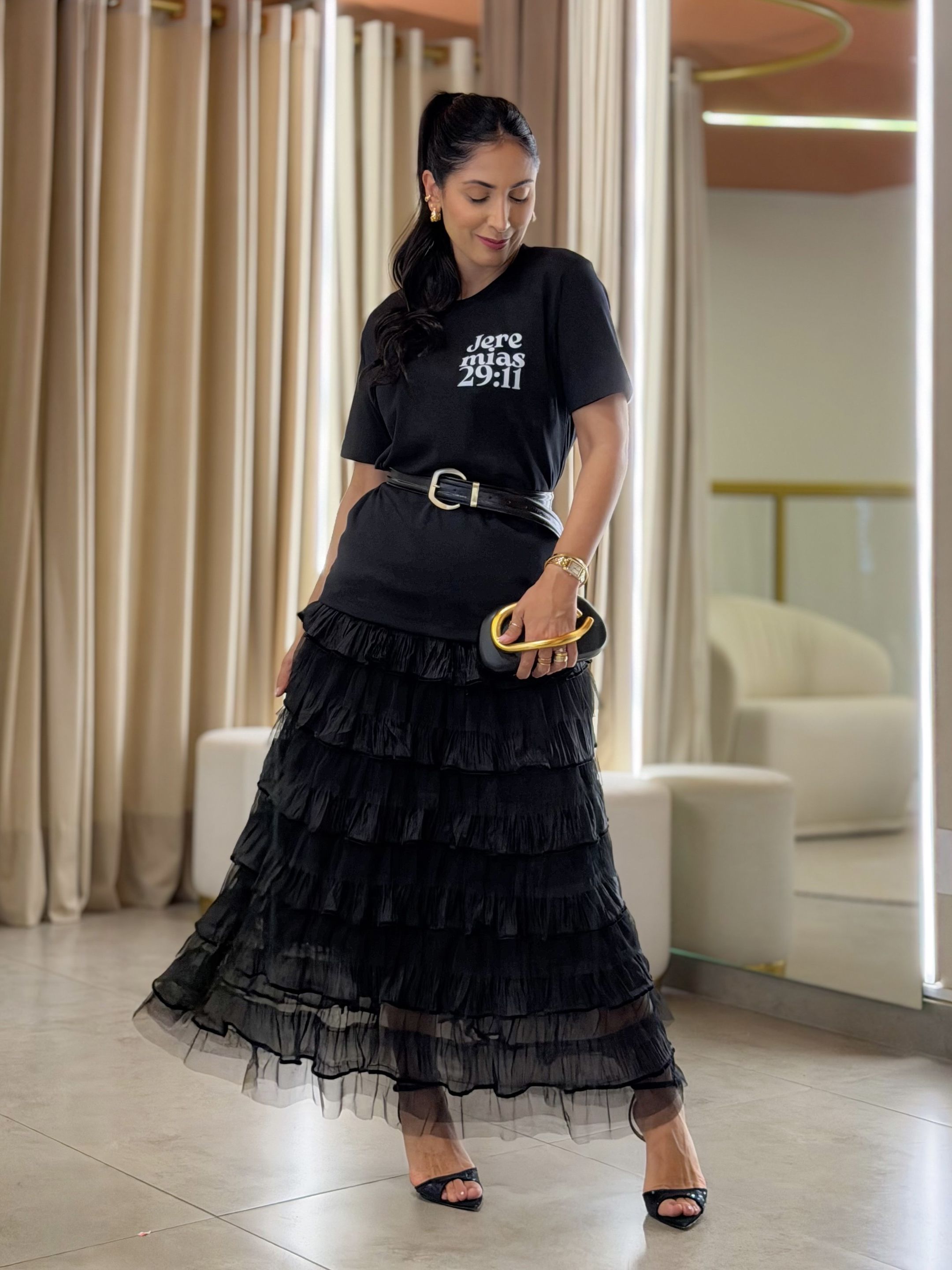 Saia Heloisa Preta - Por Katia Vilar Moda Clássica 