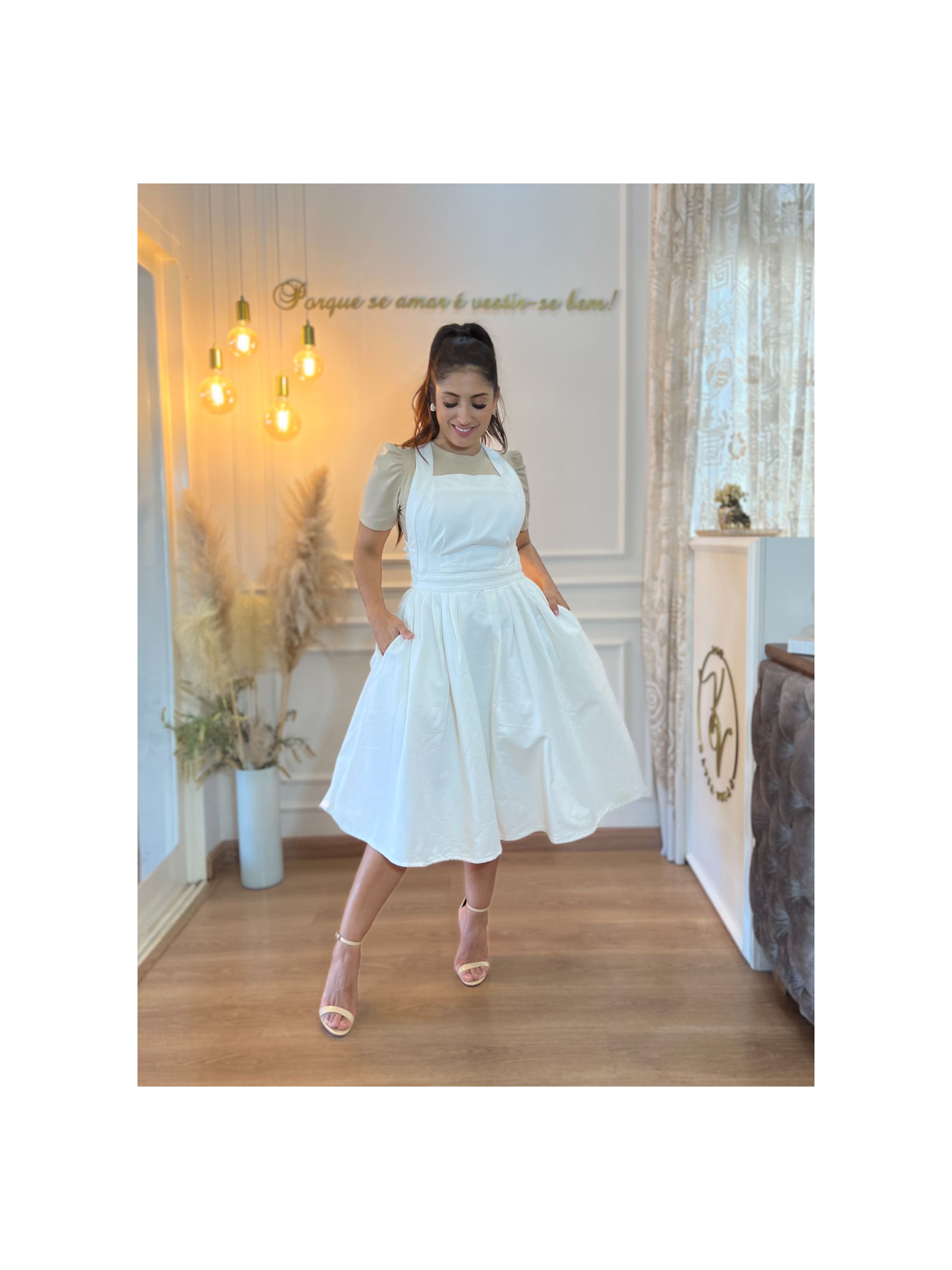 Salopete Mila Jeans Off White - Por Katia Vilar Moda Clássica 