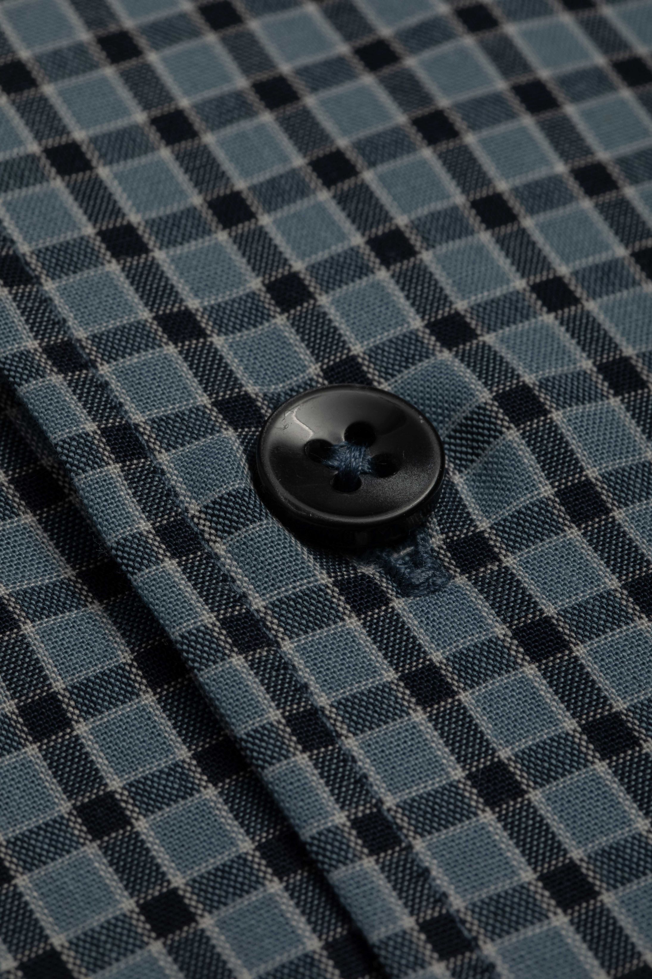 Camisa Manga Longa Regular Azul Quadriculado Preto