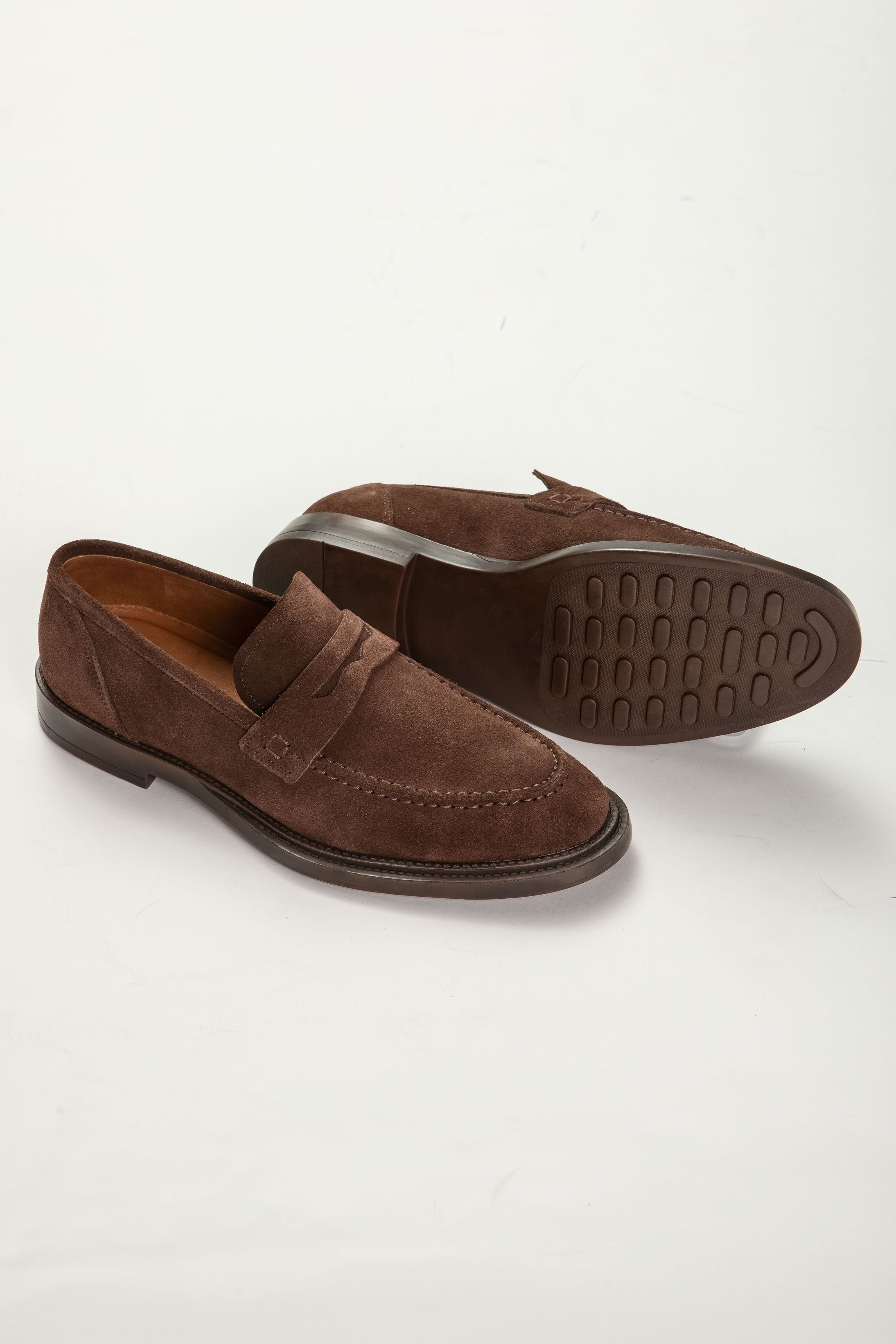Penny Loafer Camurça Milano Terra