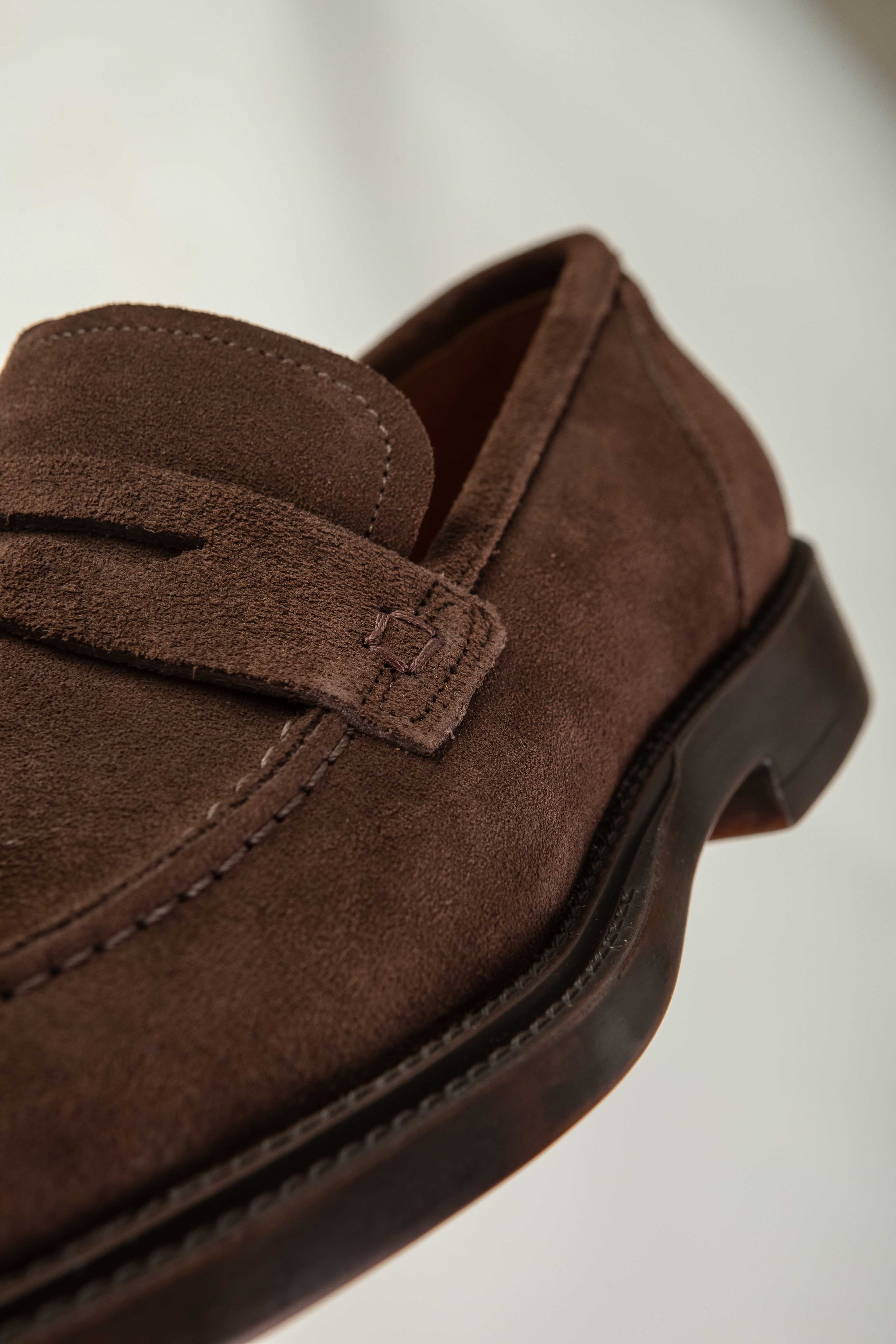Penny Loafer Camurça Milano Terra