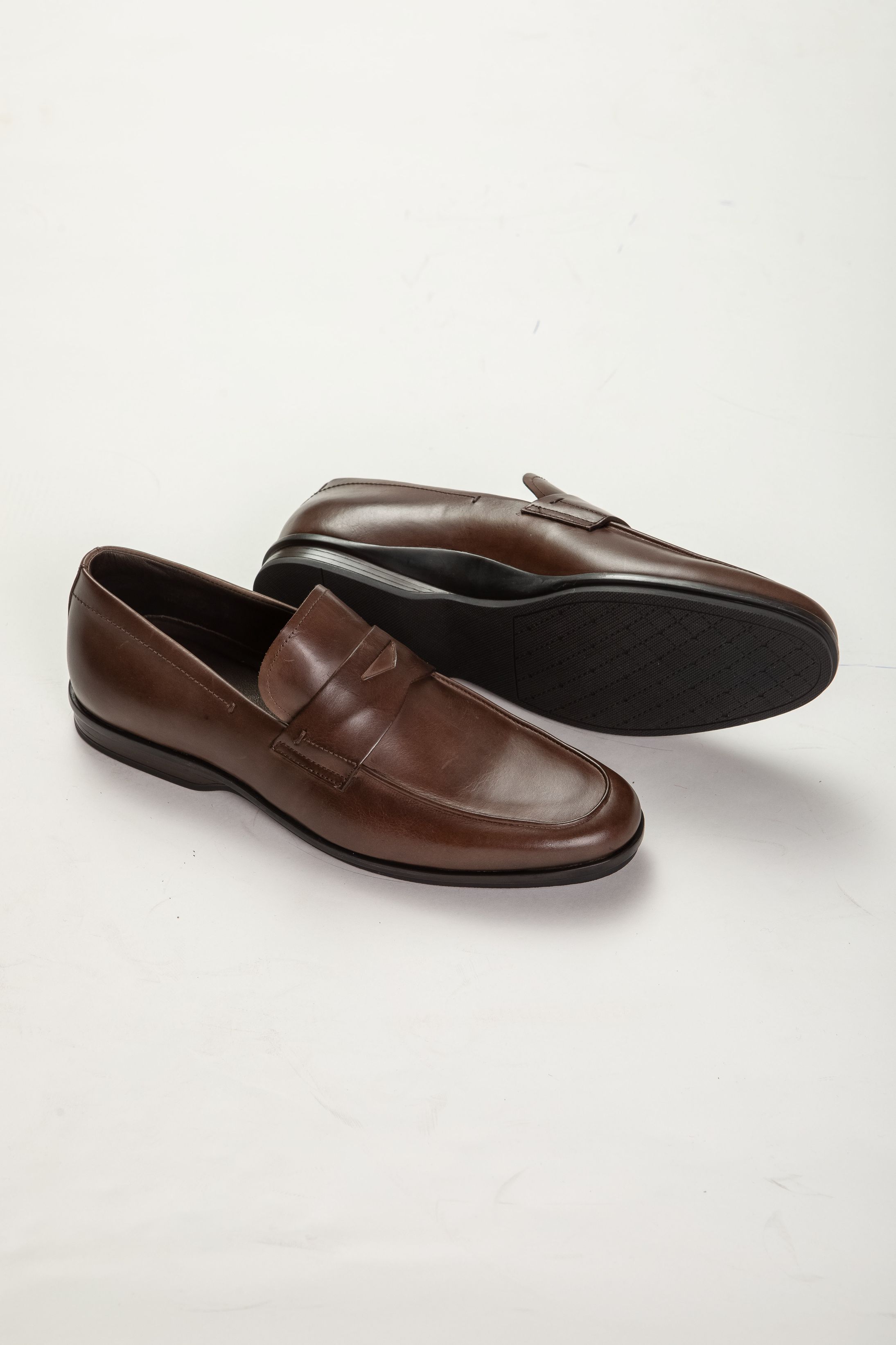 Penny Loafer Lugano Café