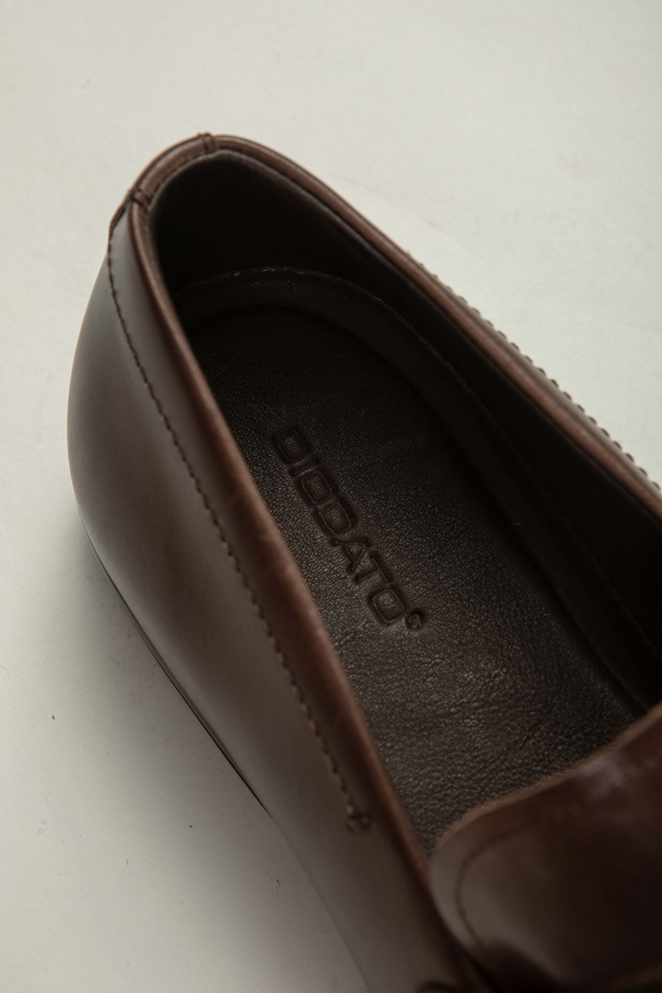 Penny Loafer Lugano Café
