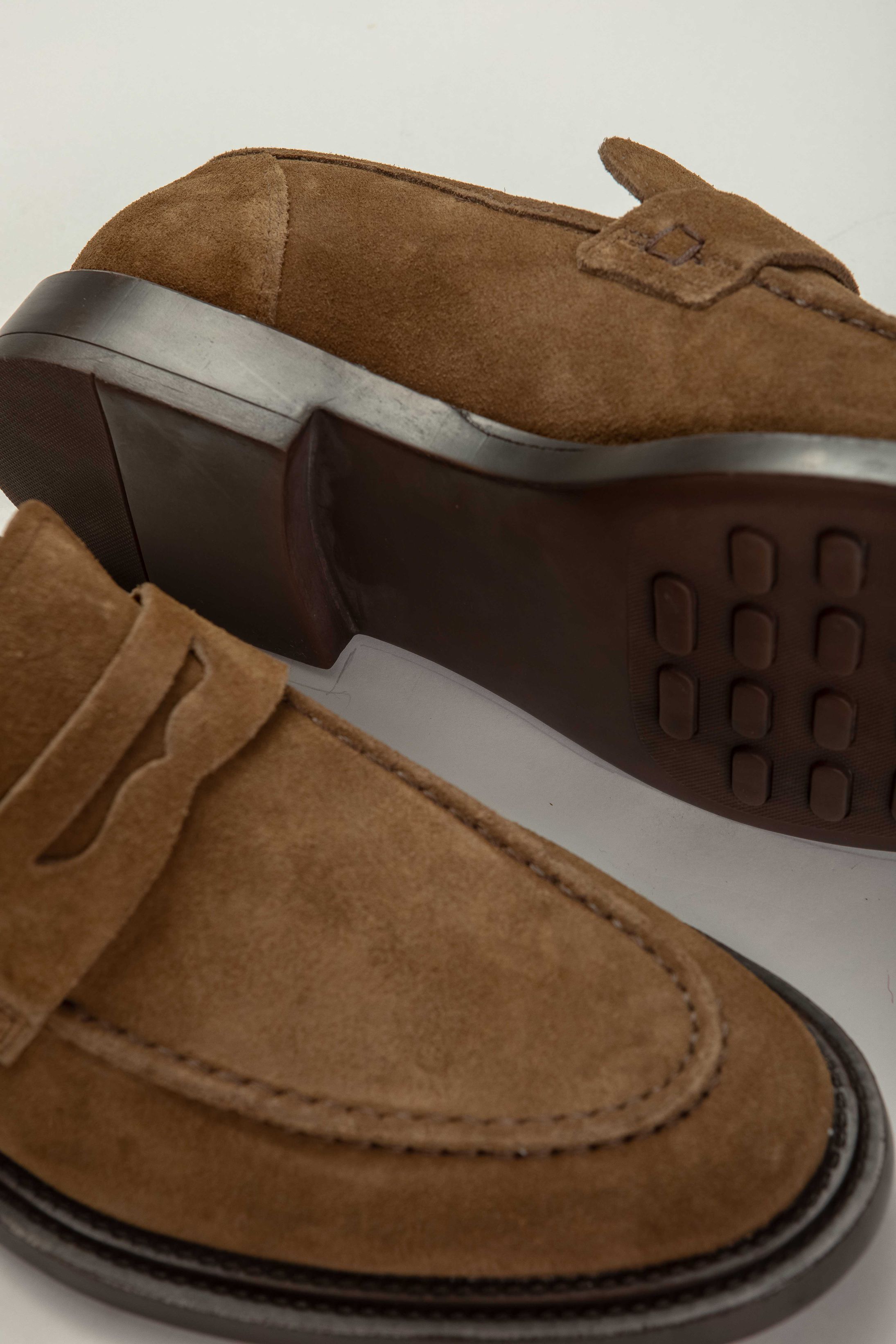 Penny Loafer Camurça Milano 