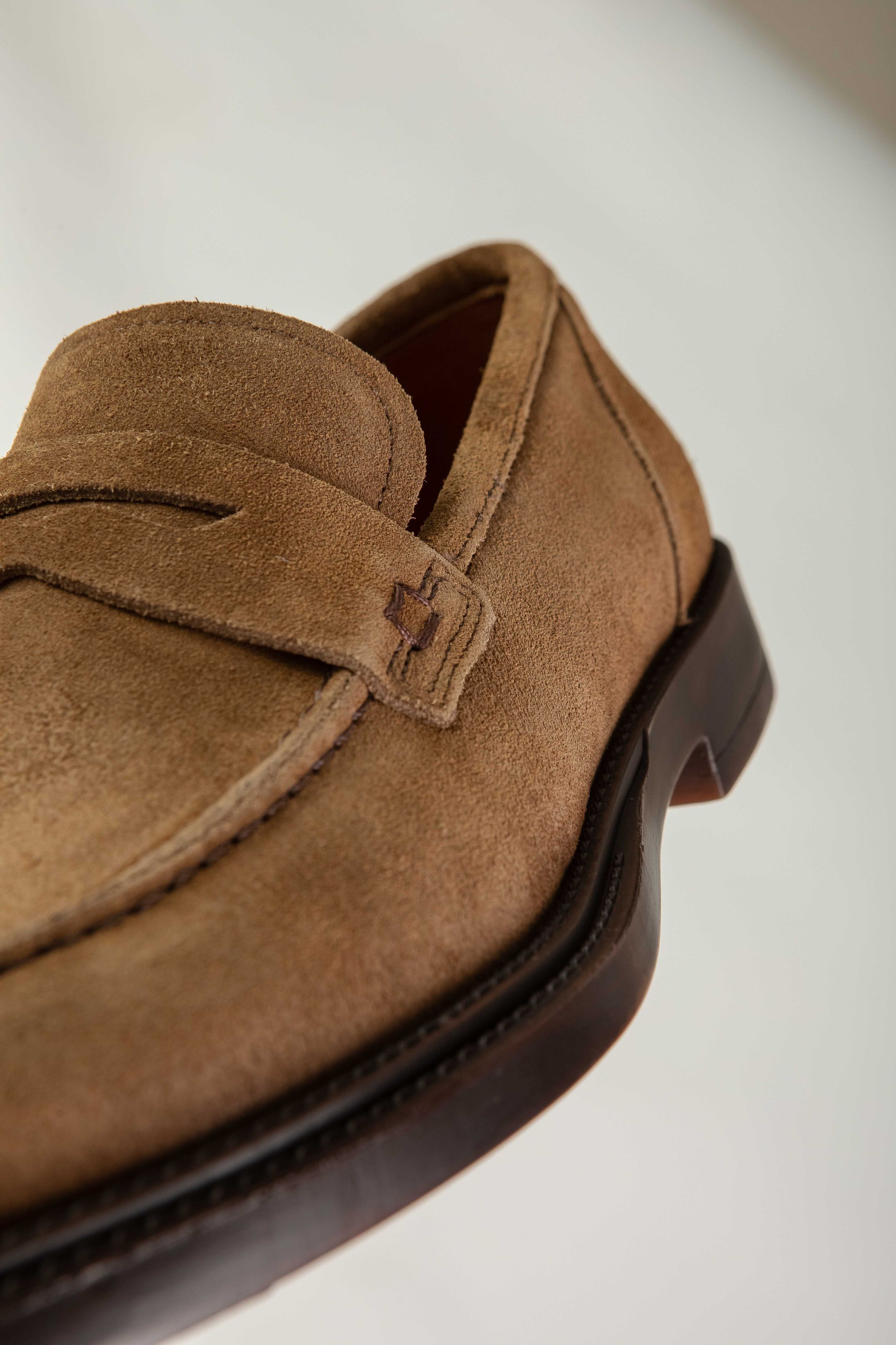 Penny Loafer Camurça Milano 
