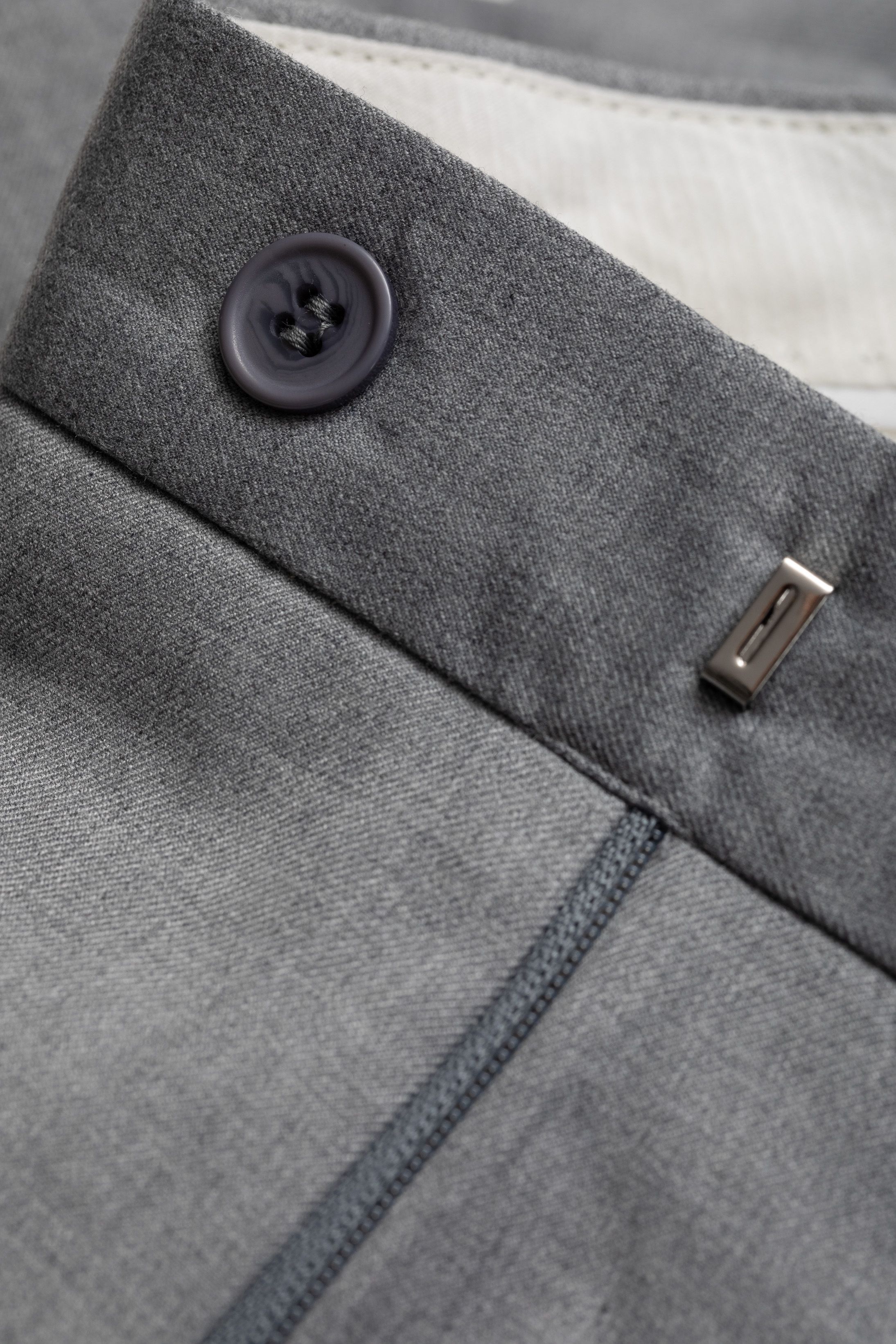 Calça social Slim Fit Milano Cinza claro
