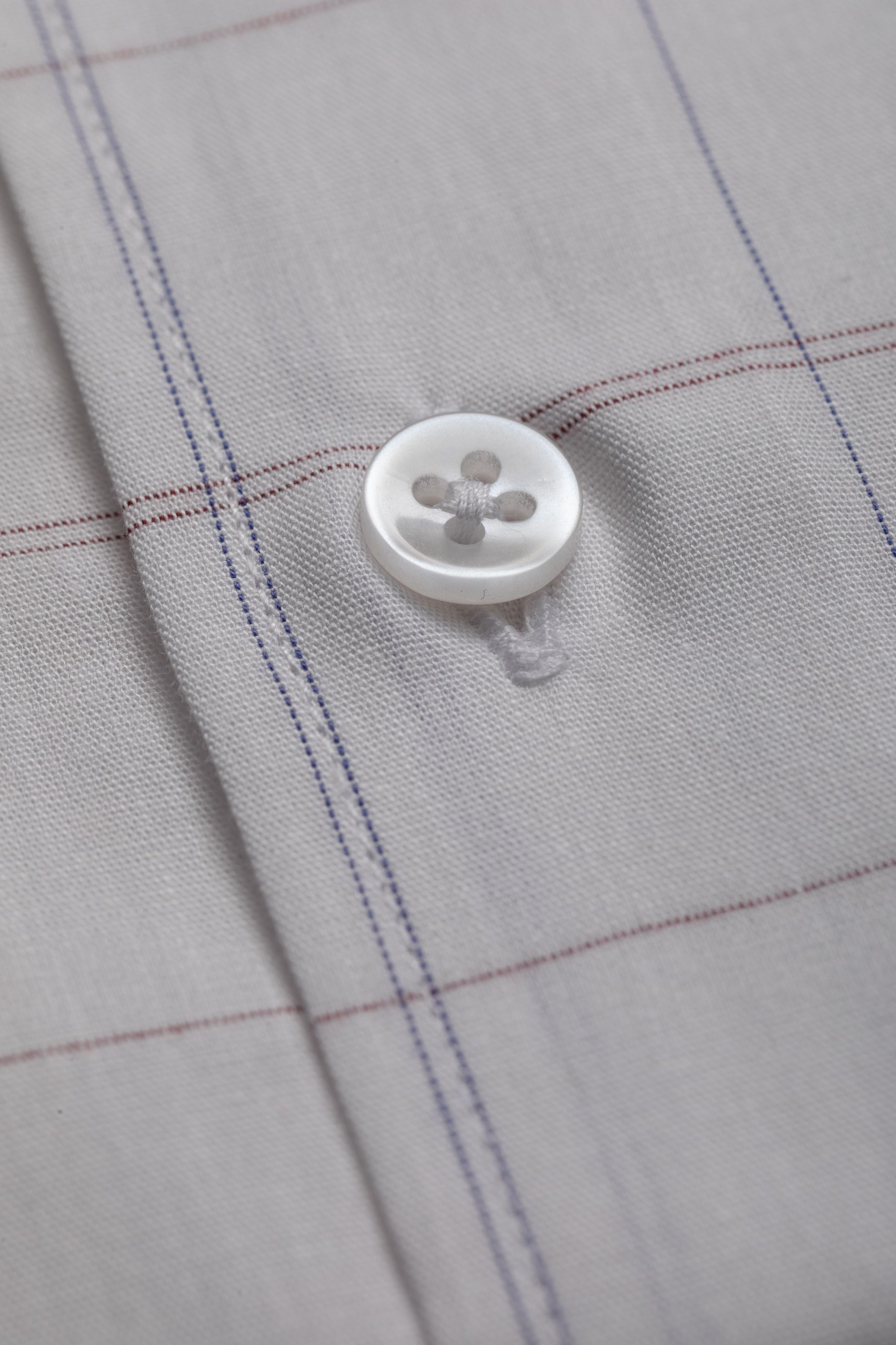 Camisa Manga Longa Regular Branco xadrez vermelho/azul