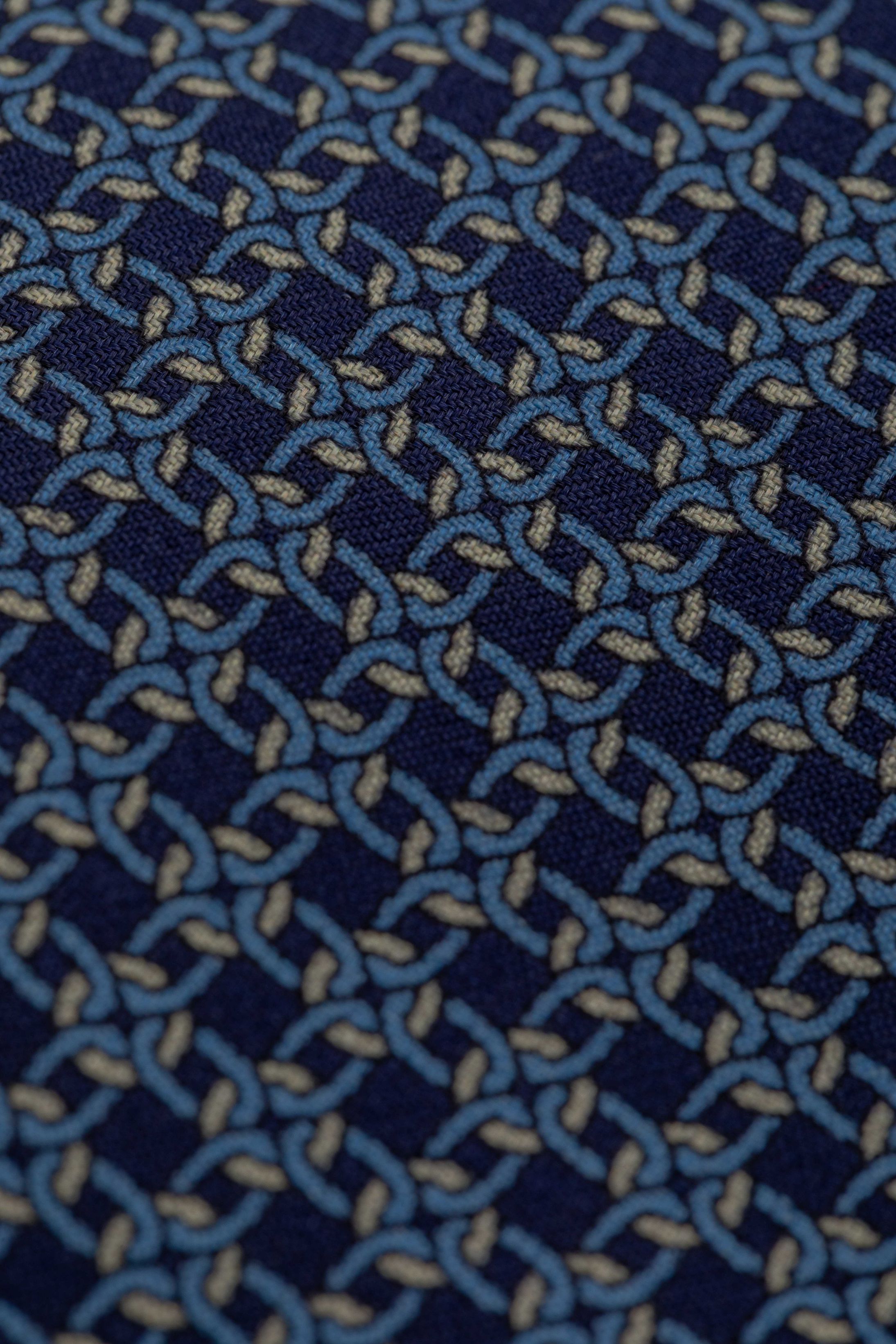 Gravata Seda Italiana Trabalhada Marinho