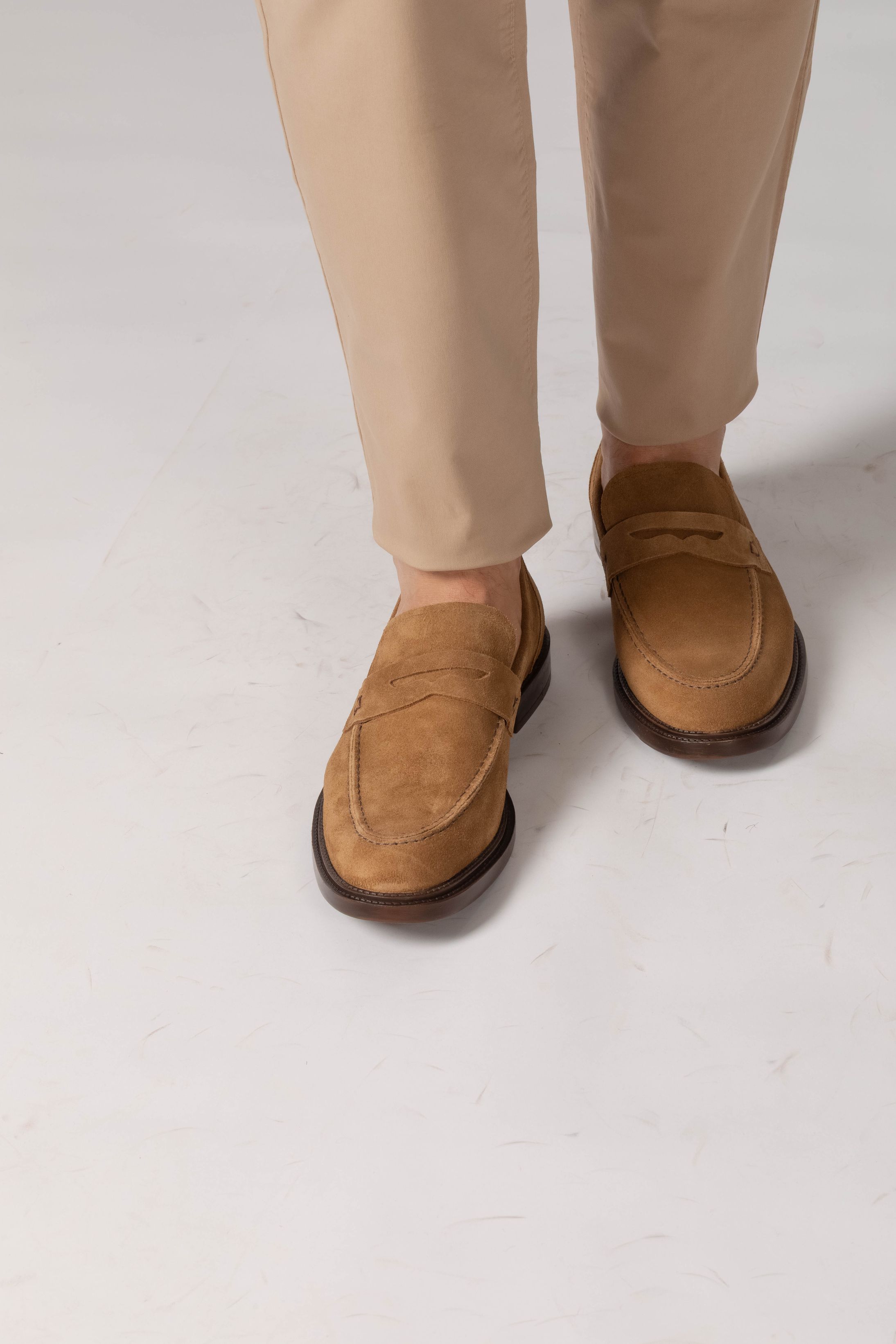 Penny Loafer Camurça Milano Tabaco