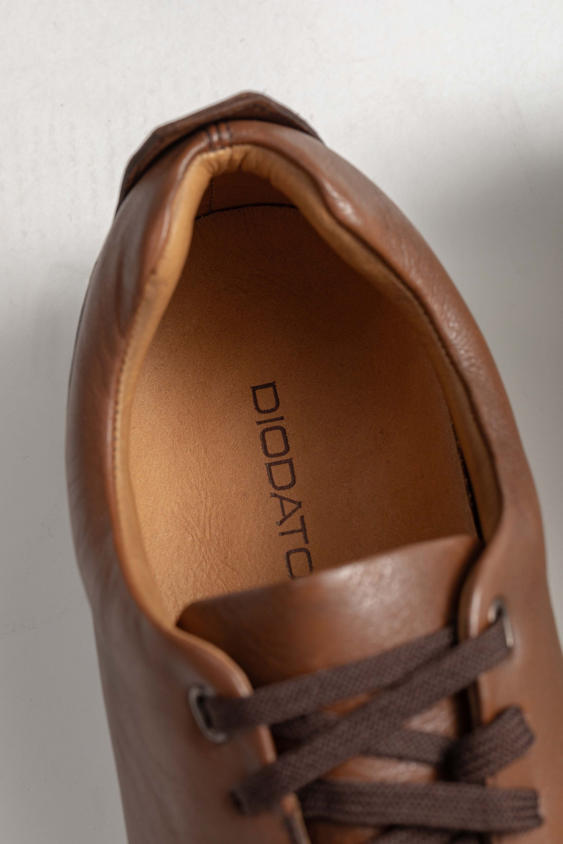 Tênis Casual Capri Conhaque