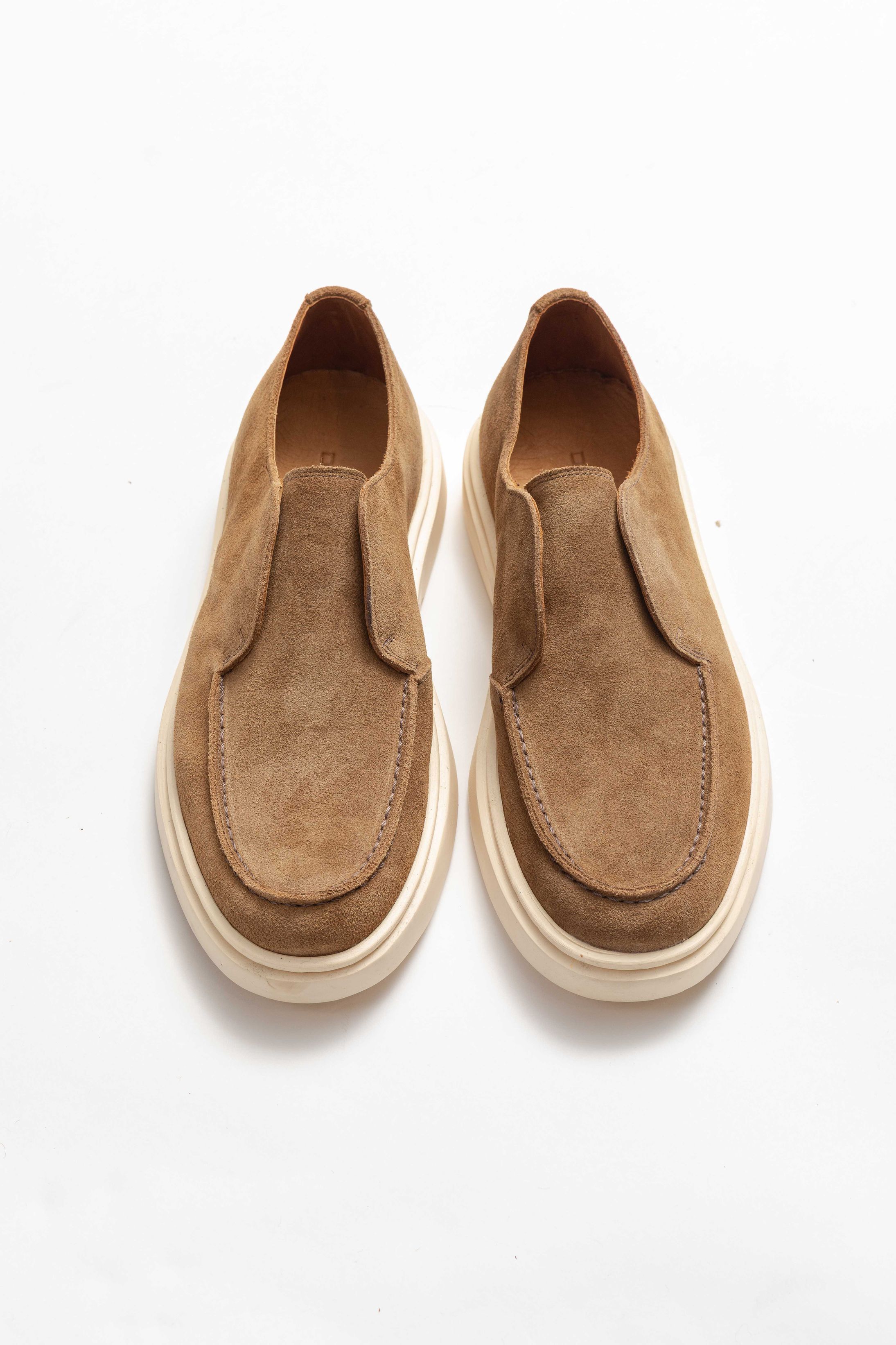 Tênis Rimini Camurça Tabaco - Diodato Alfaiataria