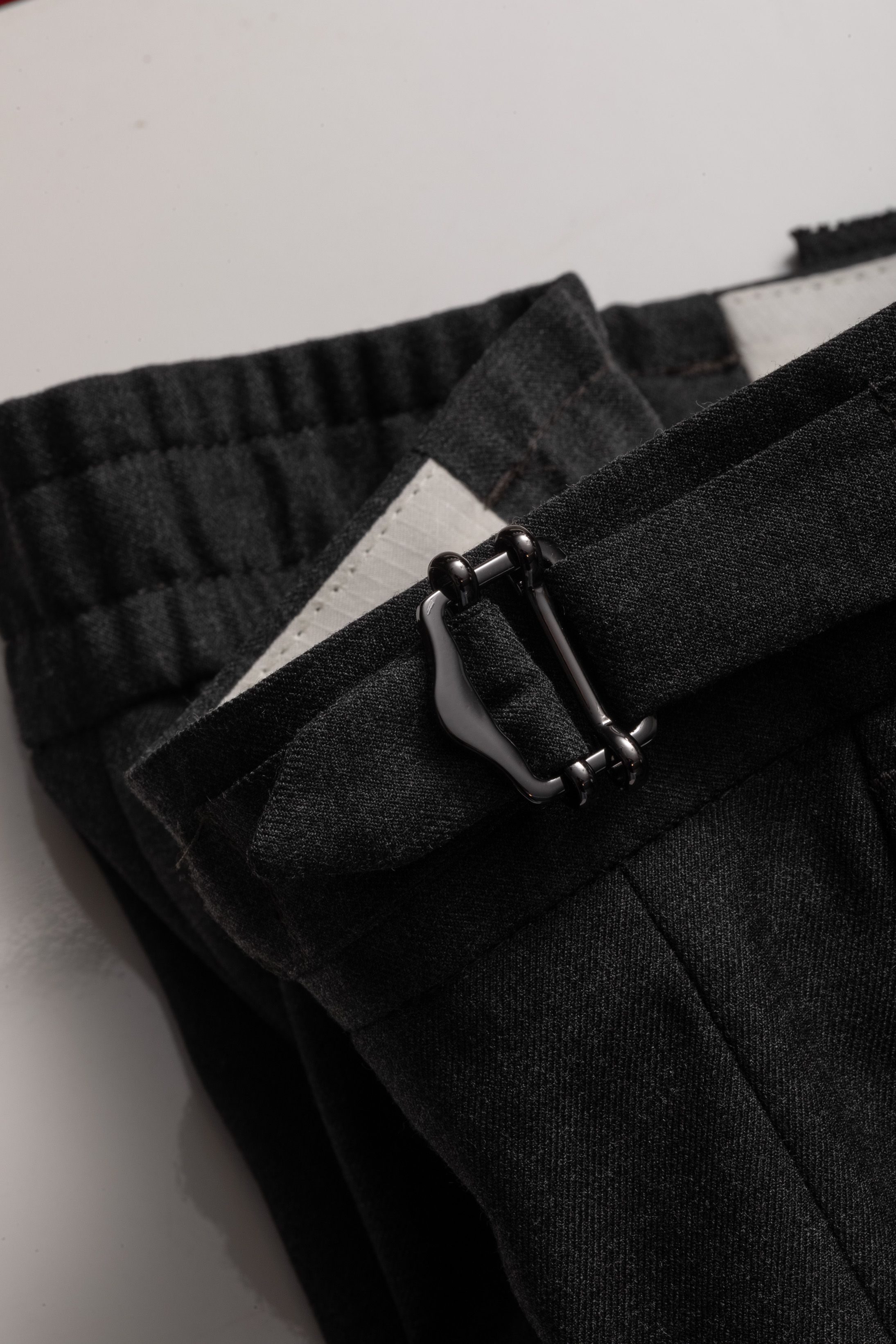 Calça social Slim Fit Milano Grafite
