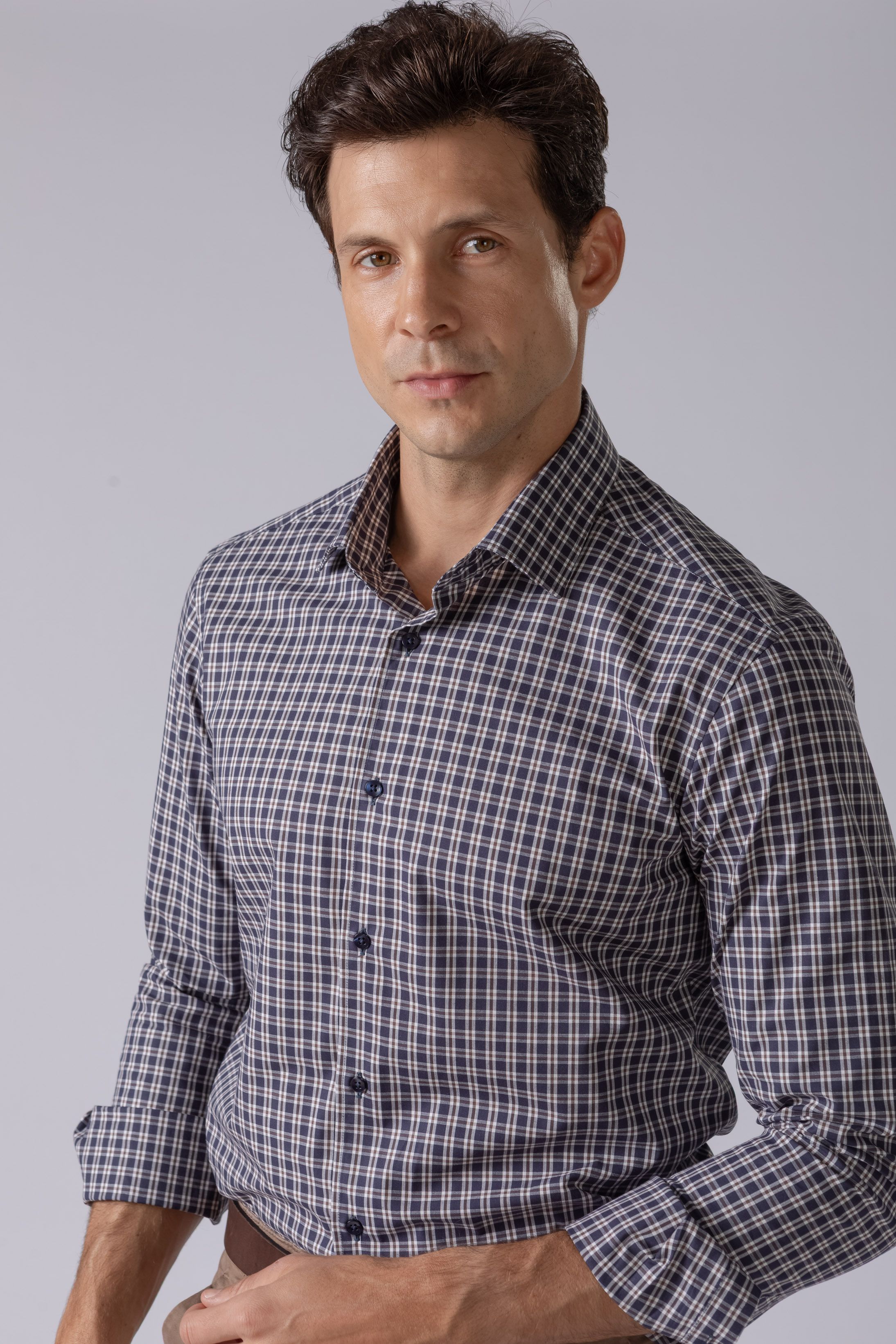Camisa Manga Longa Regular Marinho Xadrez Marrom