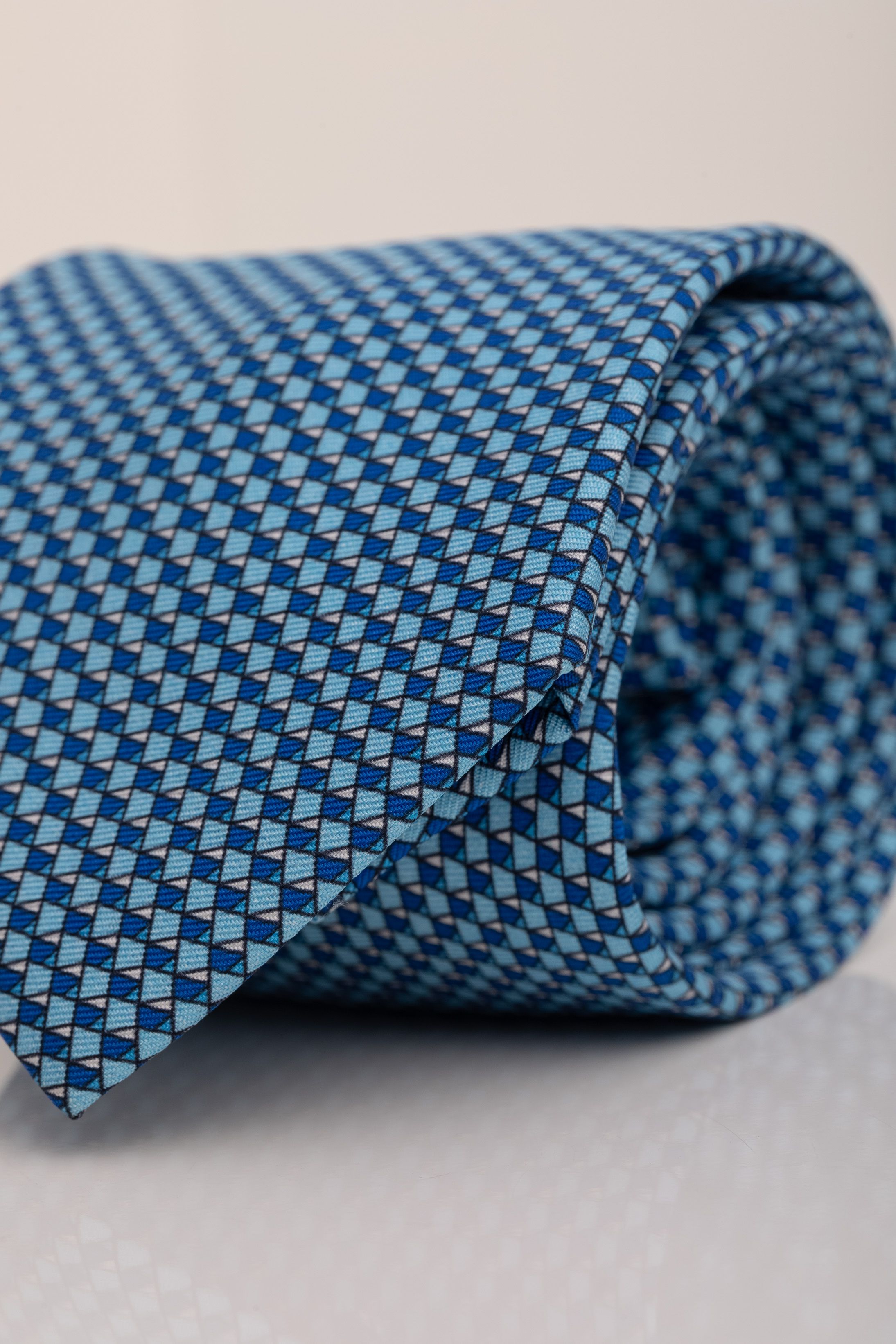 Gravata Seda Italiana Trabalhada Azul