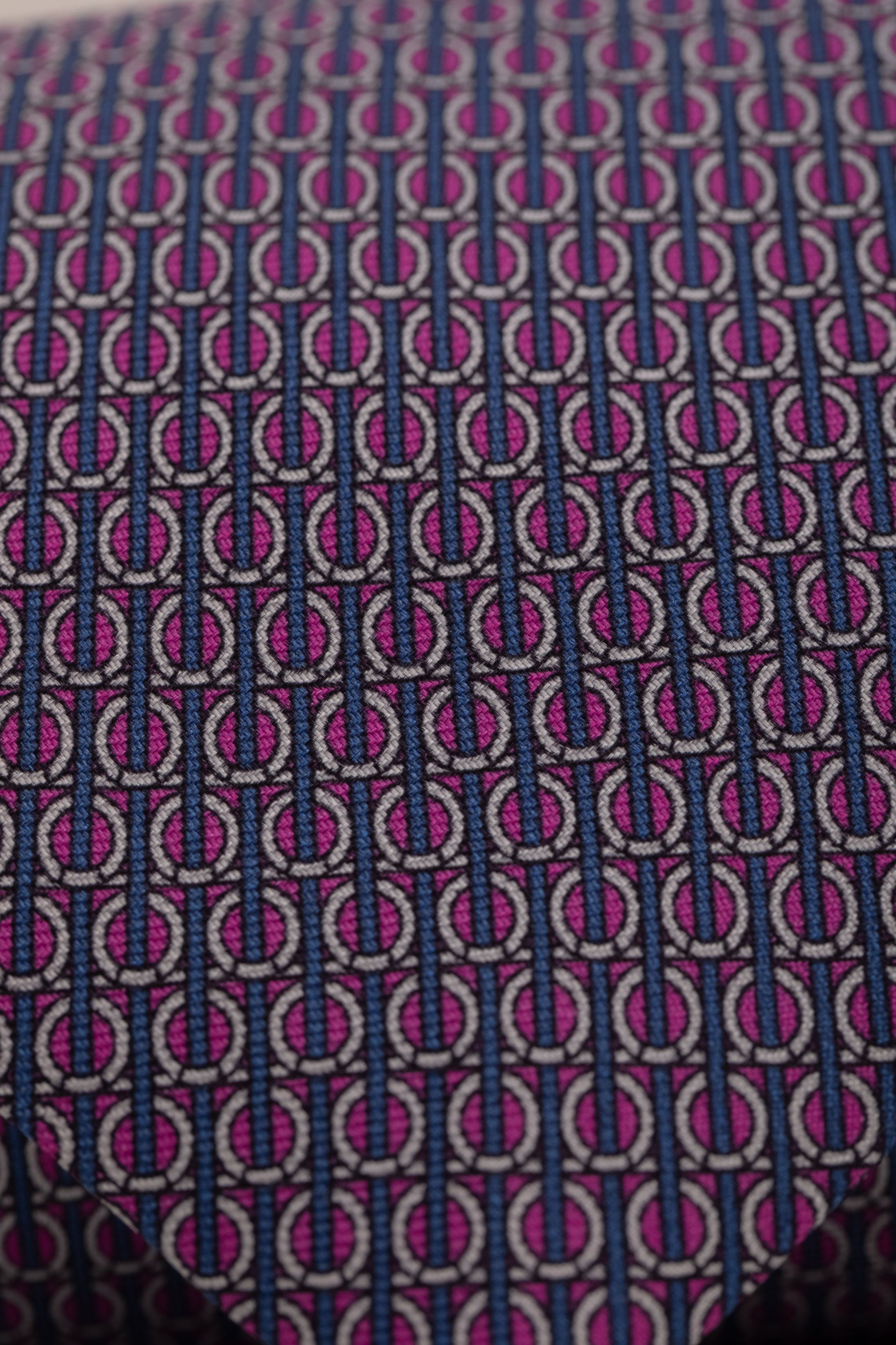 Gravata Seda Italiana Trabalhada Rosa
