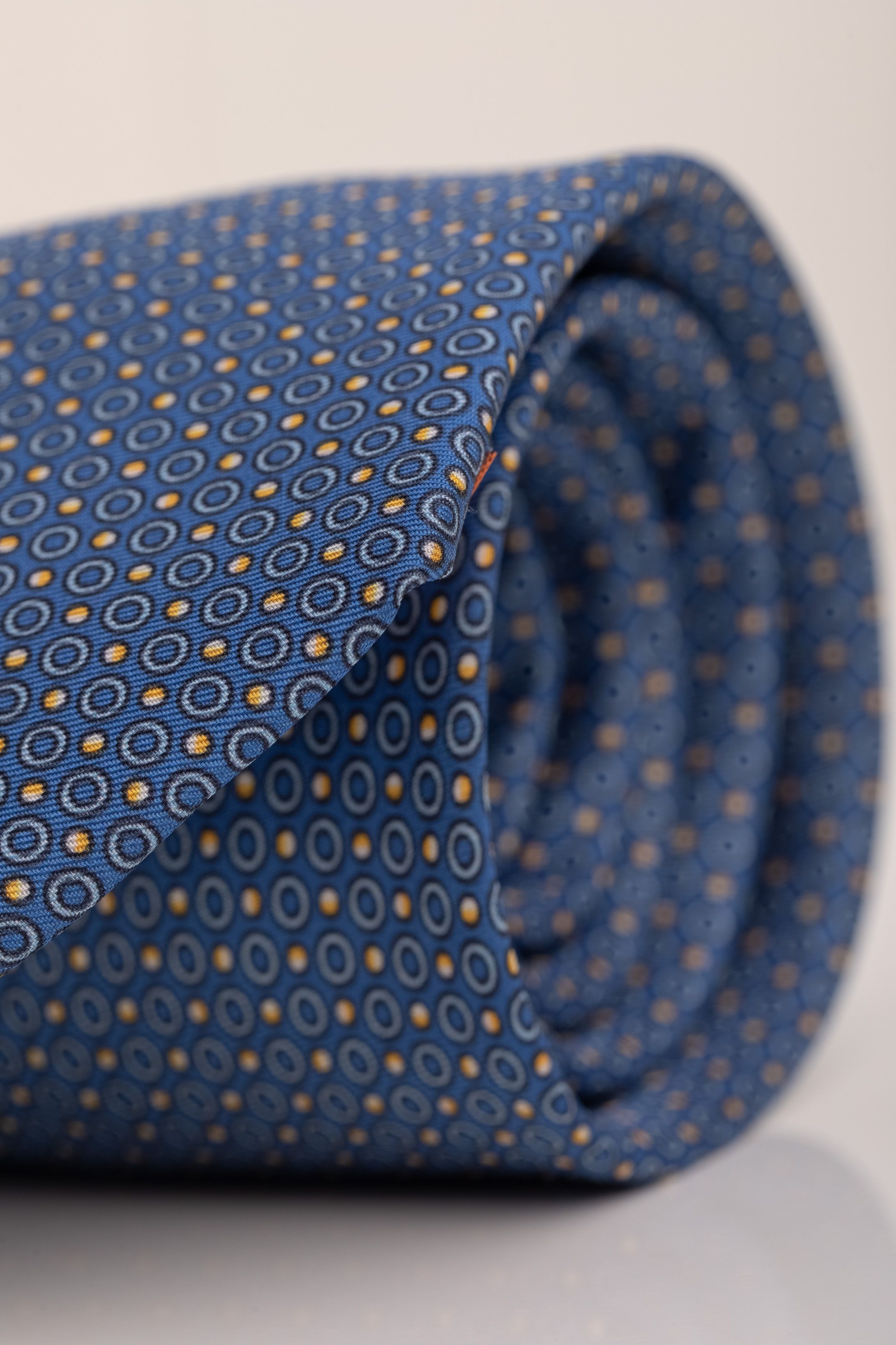 Gravata Seda Italiana Azul com amarelo