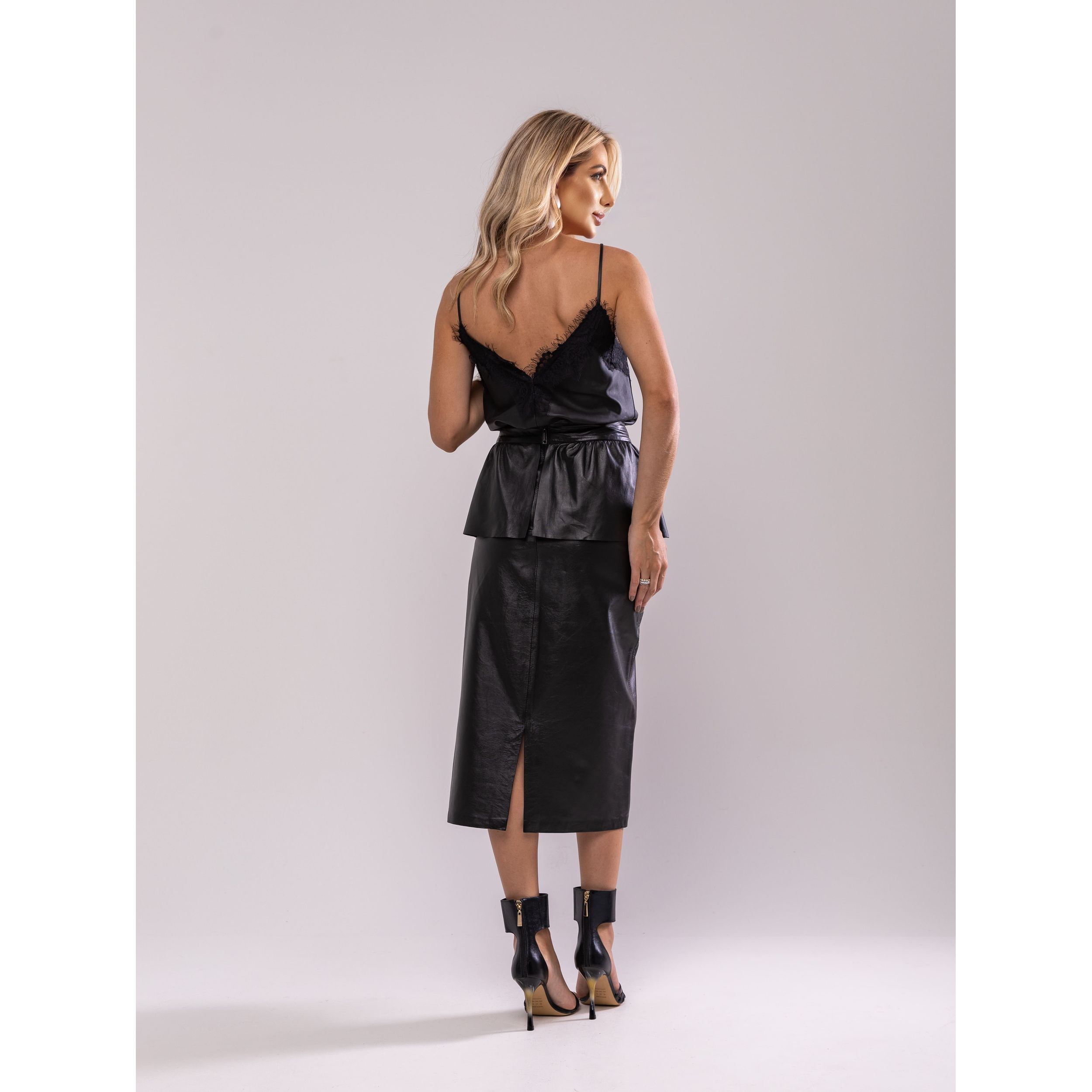 Saia midi peplum