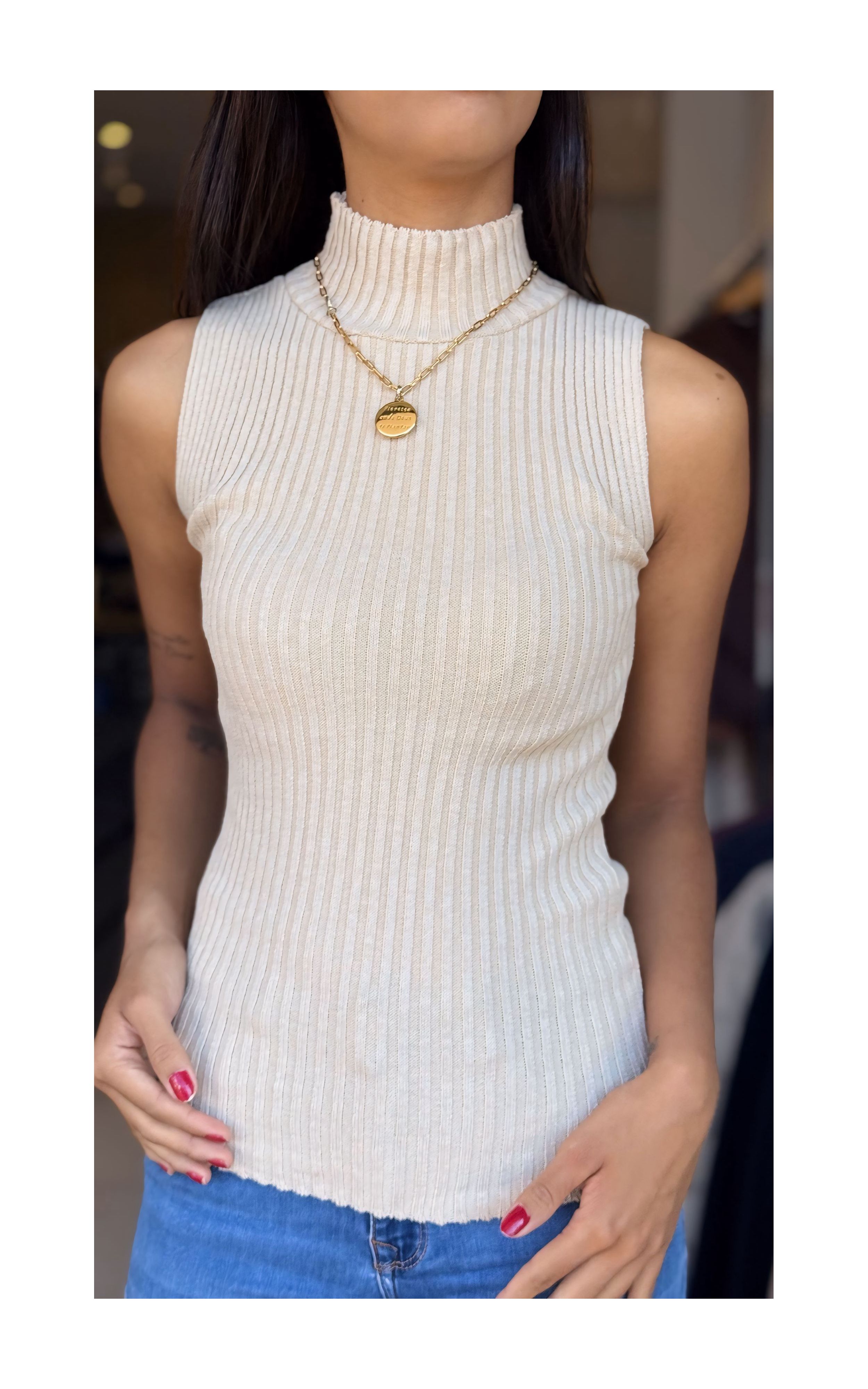 Tricot Feminino Gola Alta Garrafinha Básico Palha - GIOVANA MODAS