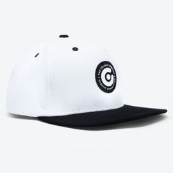 Boné Célula Snapback - Branco - ACT Footwear