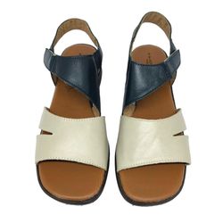 Sandália Ágata - Off White com Marinho - A de Acessórios | Sapatos Femininos