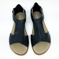 Sandália Rasteira Virgínia - Marinho com Nuvem - A de Acessórios | Sapatos Femininos