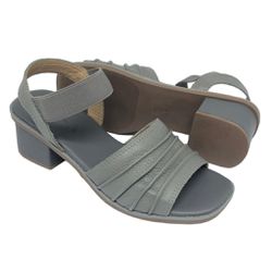 Sandália Petra - Fendi - A de Acessórios | Sapatos Femininos