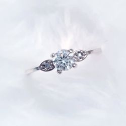 Solitario em Prata 925 Formato Flor com Zirconia -... - Almeida Prada