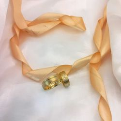 Aliança em Ouro - Modelo Pietra - AO099 - Almeida Prada