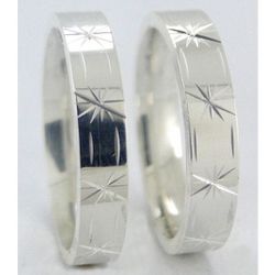 Alianças Namoro Prata Lisa 4mm com Desenho - AP603... - Almeida Prada
