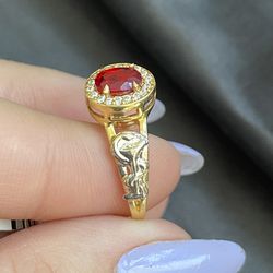 Anel de formatura em ouro 18k com 3.6 gramas com 1... - Almeida Prada