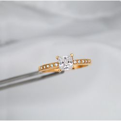Anel Solitário Noivado Ouro 18K MODELO MIA - ASN10 - Almeida Prada