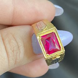 Anel de formatura em ouro 18 k com 7 gramas com um... - Almeida Prada