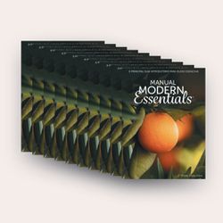 Aromatizandobrasil - O manual Modern Essentials está em estoque! Entrem no  site online para obter seu livro! Sabemos que muitos estão esperando há  muito tempo para ter accesso ao livro. Como parceiros