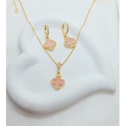 Conjunto Trevo Madre Rosa Com Detalhes em Zircônia... - A S JOIAS E SEMIJOIAS