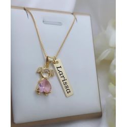 Colar Uma Plaquinha Personalizada e Pingente Menin... - A S JOIAS E SEMIJOIAS