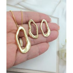 Conjunto Orgânico Forma Banhado a Ouro - 998.19 - A S JOIAS E SEMIJOIAS