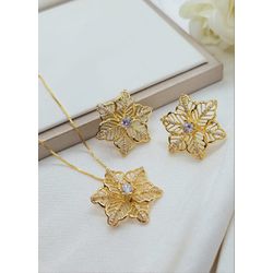 Conjunto Flor Com Zircônias Banhado a Ouro - 998.2... - A S JOIAS E SEMIJOIAS