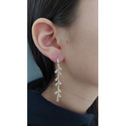 Brinco de Zircônias Navete Banhado a Ouro - 999.4... - A S JOIAS E SEMIJOIAS