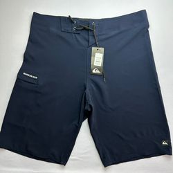 Bermuda Walker quiksilver simbolo azul - Atacado das Tailandesas