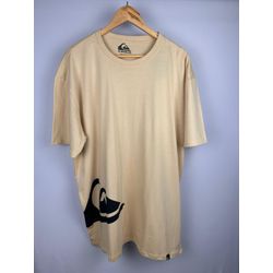 Camisa Quiksilver Bege Desenho Lateral - Atacado das Tailandesas