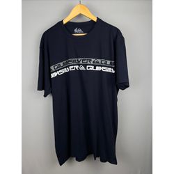 Camisa Quiksilver Preta Escrita No Peito - Atacado das Tailandesas