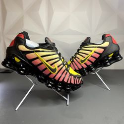 Tênis Nike 12 Molas - Preto/Amarelo/Vermelho - Atacado das Tailandesas